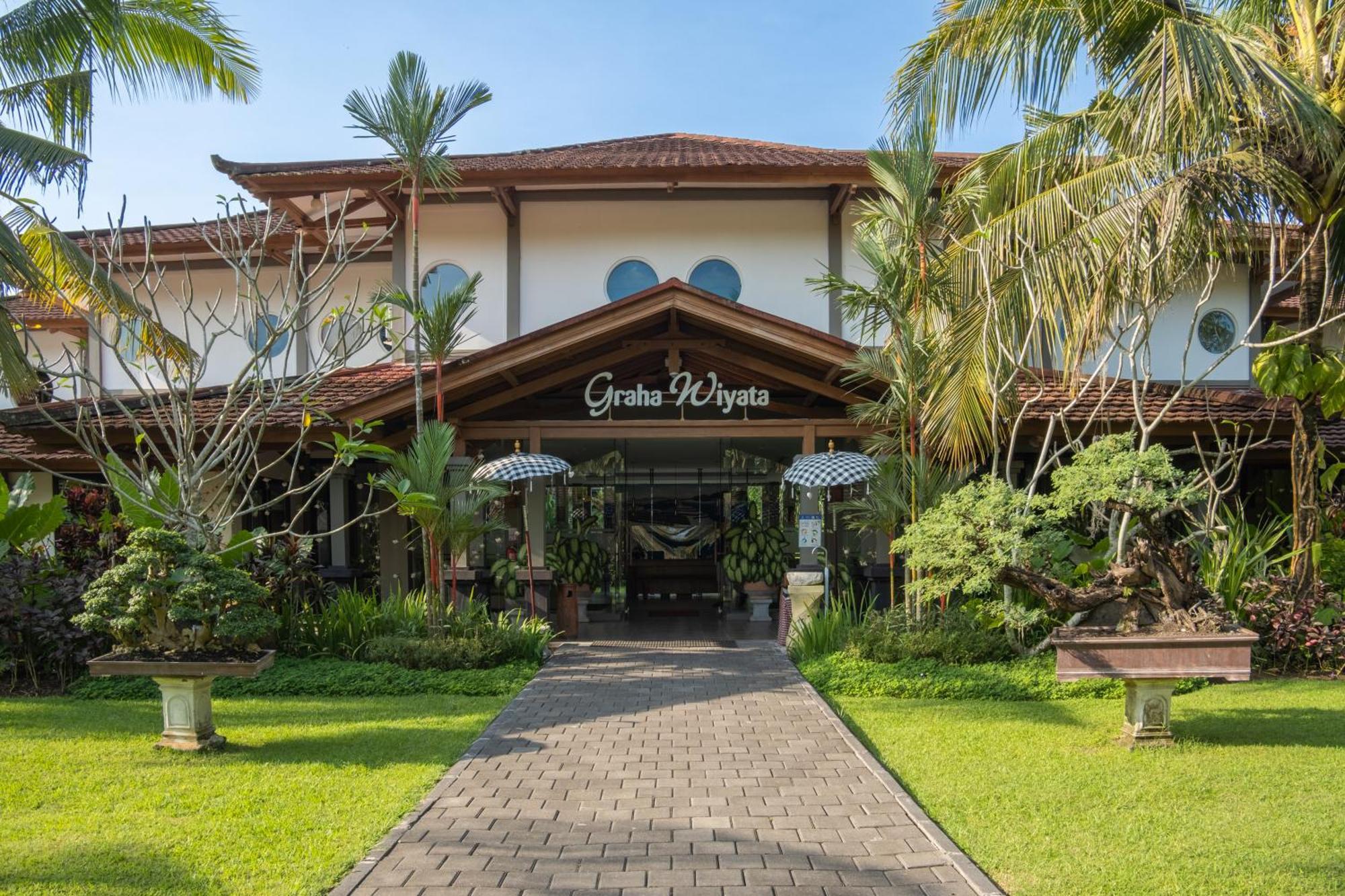 Graha Wiyata Hotel Tanah Lot  Exterior photo